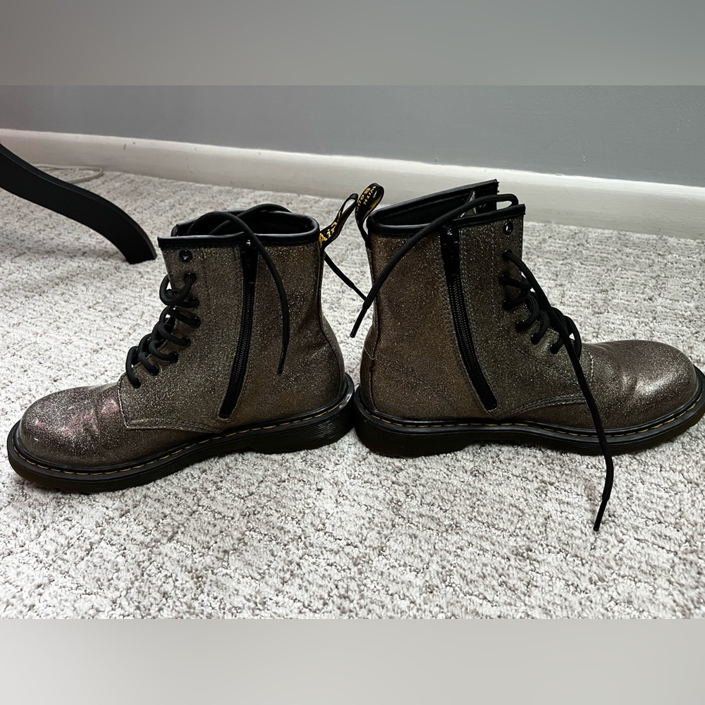 Metallic Lace-Up Combat Boots - Women's Black/Bronze